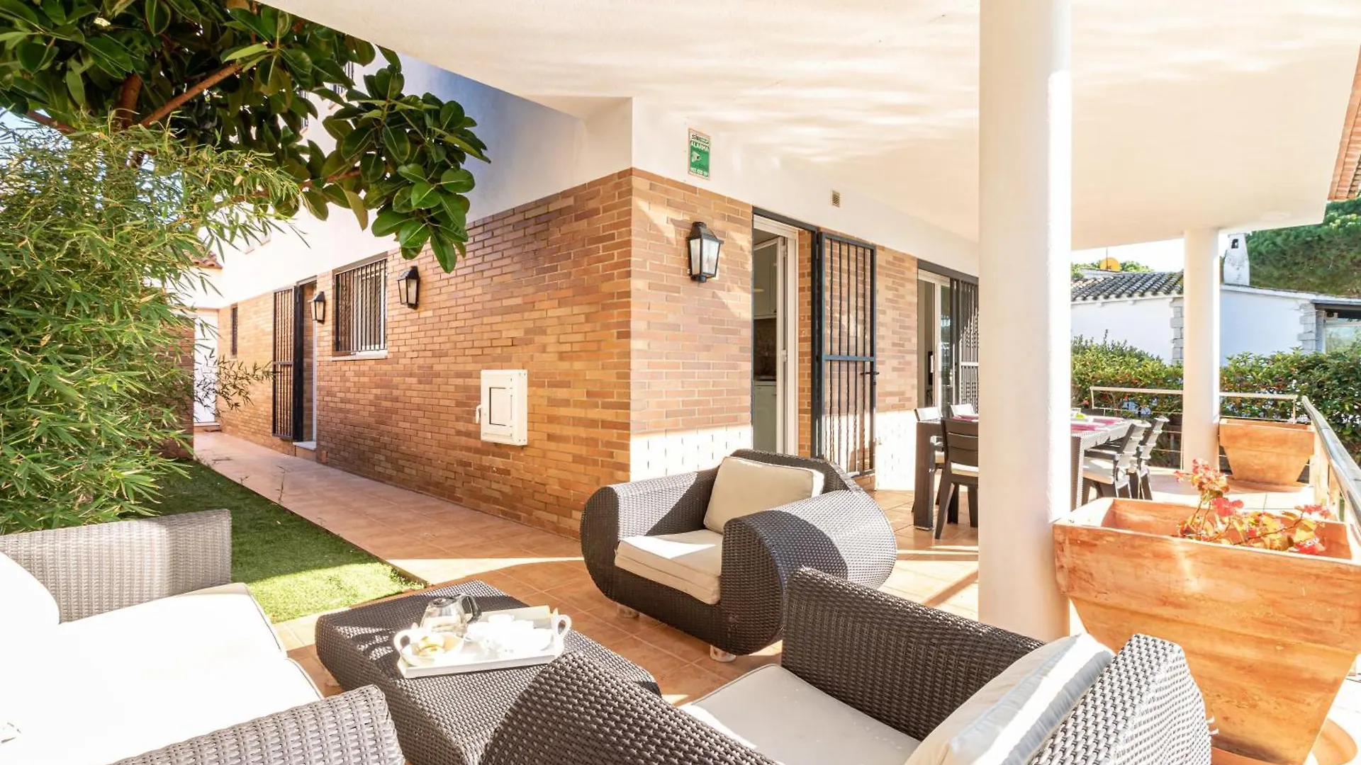 Jouvacations Villa Sun Pani Empuriabrava 0*,  Spain
